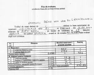 Fișă de evaluare a unui trofeu de urs, cu text în limba română.